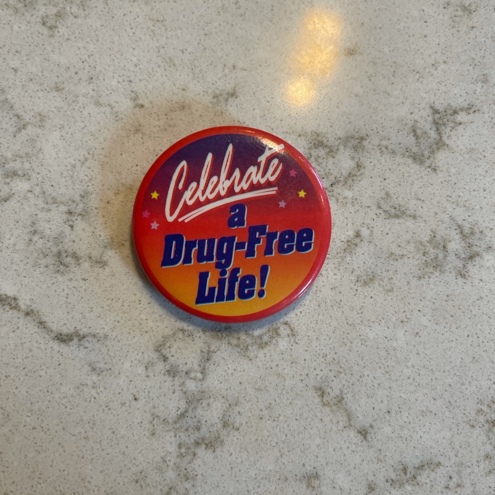 D.A.R.E. Pin vintage